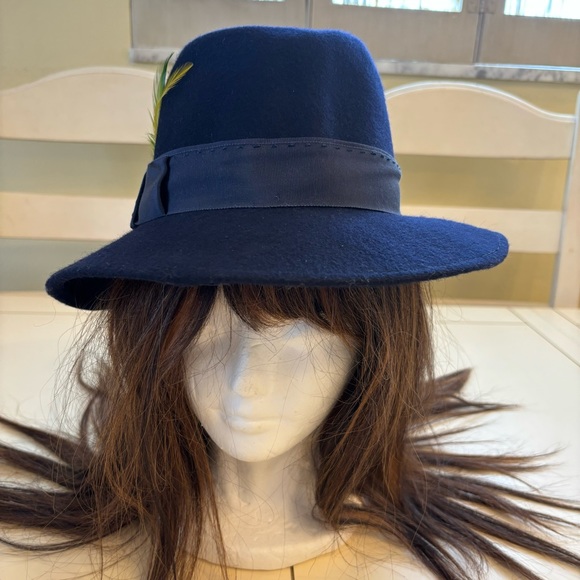 Navy Blue Vintage Fedora Wool with Ribbon Band and Feather Detailing - Picture 2 of 5